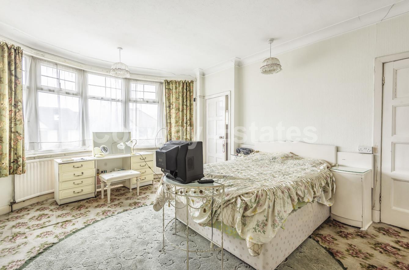 Millway, Mill Hill